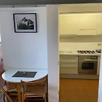 Vicolo Forno 아파트