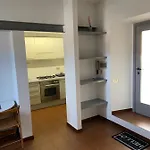 Vicolo Forno 아파트